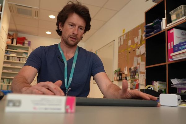 Condamnation Controversée de Pharmaciens pour Gestion de la Pénurie Médicamenteuse