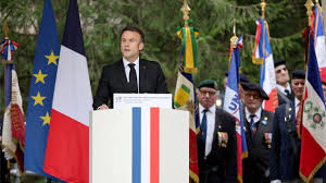 Macron n’ose pas agir comme Reagan : les contrôleurs aériens en grève déstabilisent la France