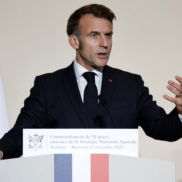 Macron et le mystère de Boualem Sansal : Une libération en doute